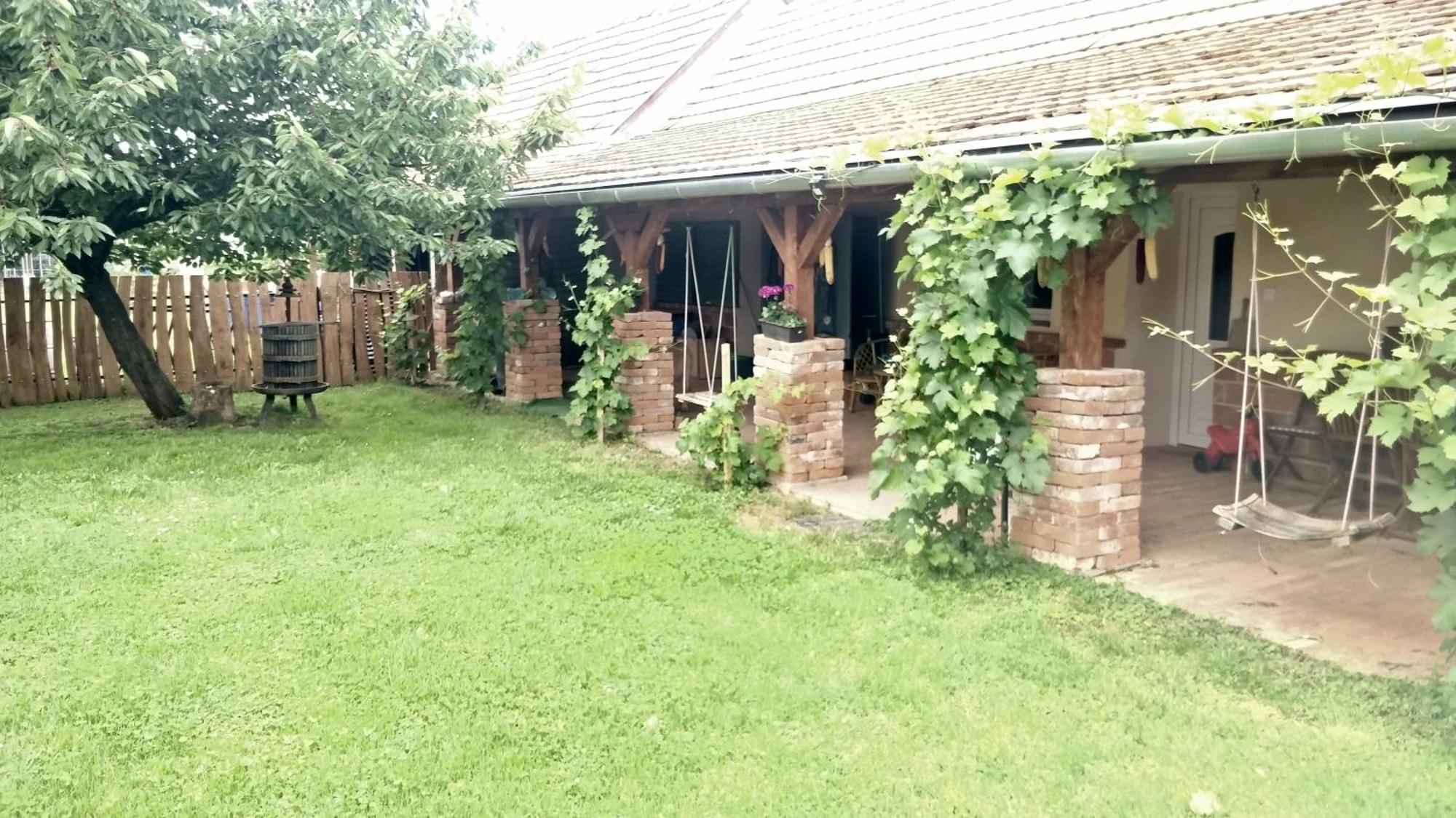 Oereghaz Vendeghaz Appartement Lakhegy Buitenkant foto
